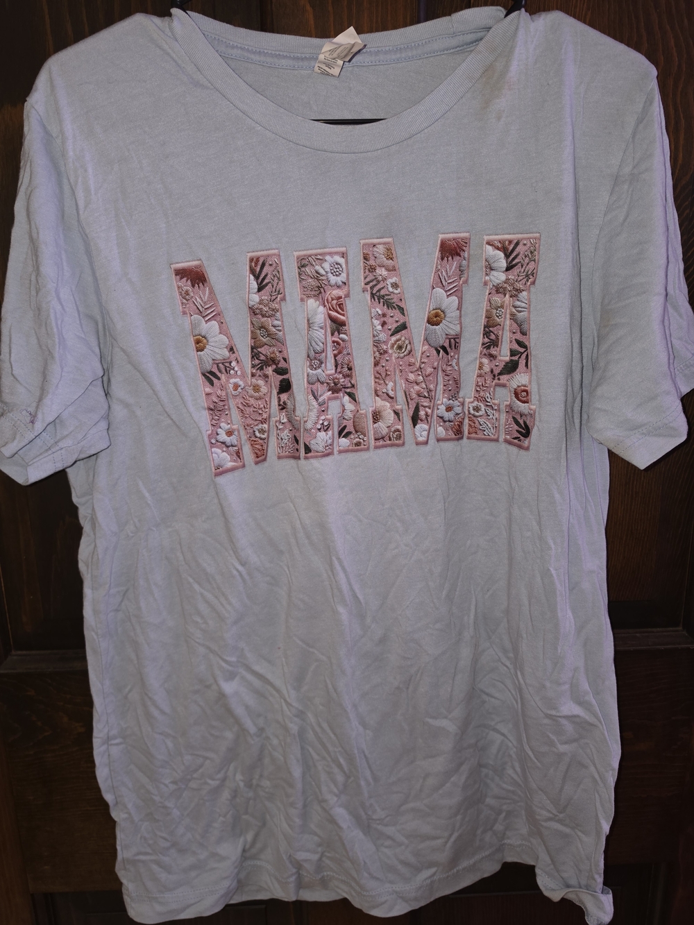 Embroidered Floral VIVA Tee in Light Blue